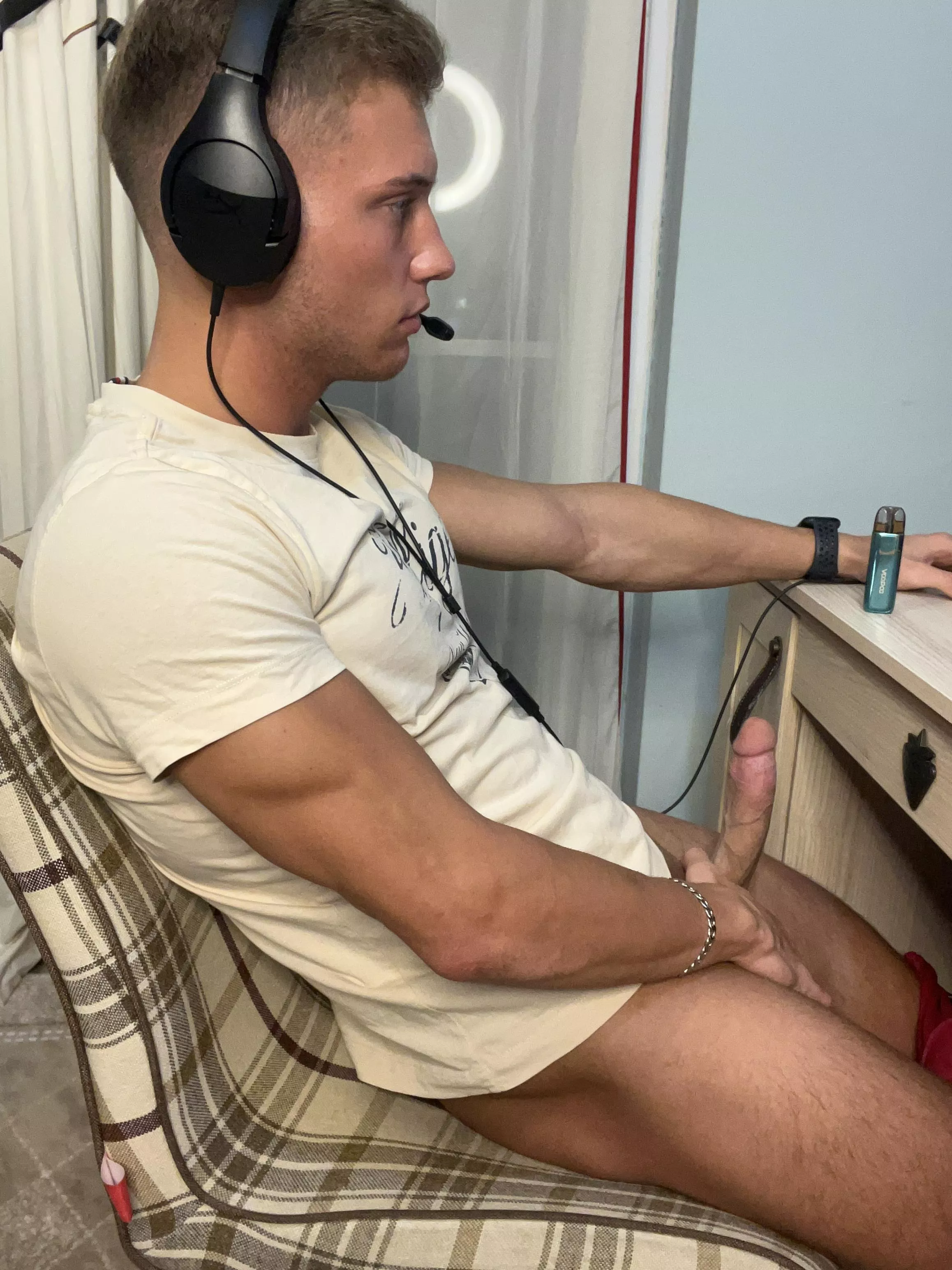 can you put this in your mouth while I play?