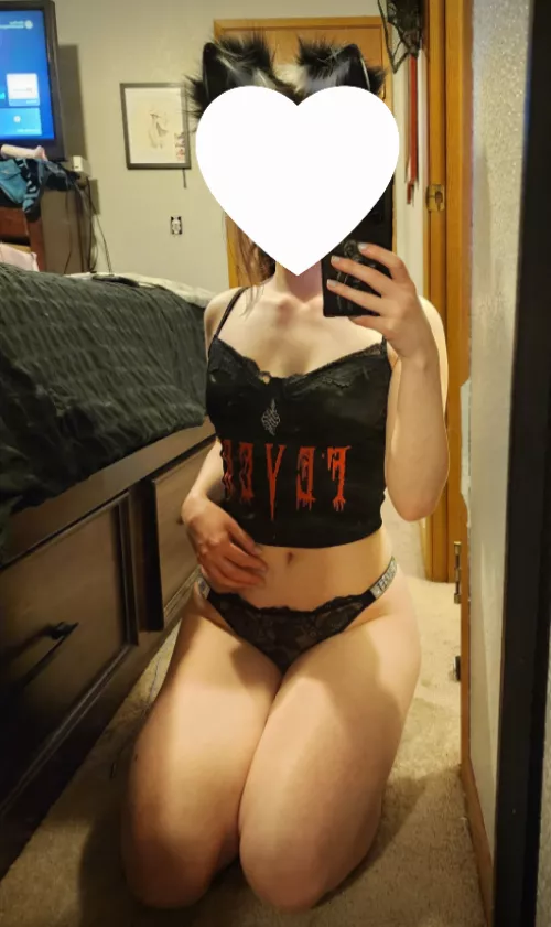 Can't catch this kitsune 🤭