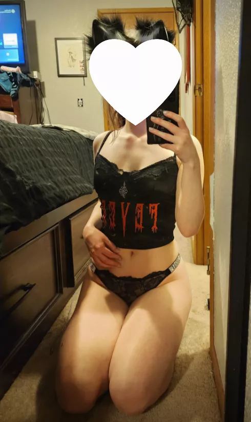 Can't catch this kitsune 🤭