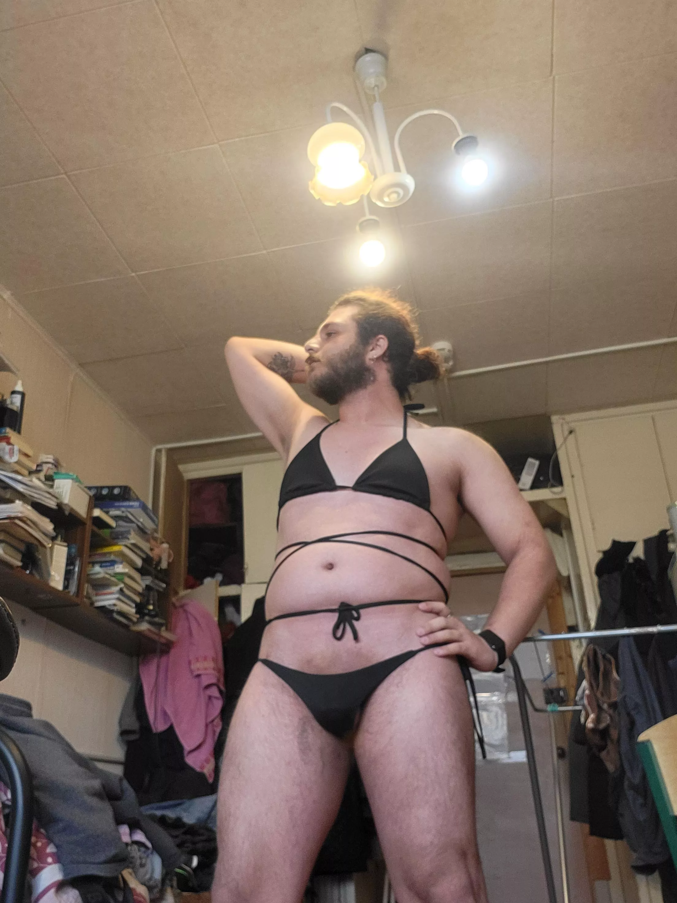 Do i look sexy in bikini?