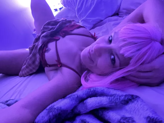 Do you like older milfs? Find me at @penny_s777