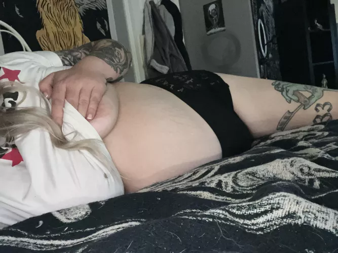 Feed me more by hand