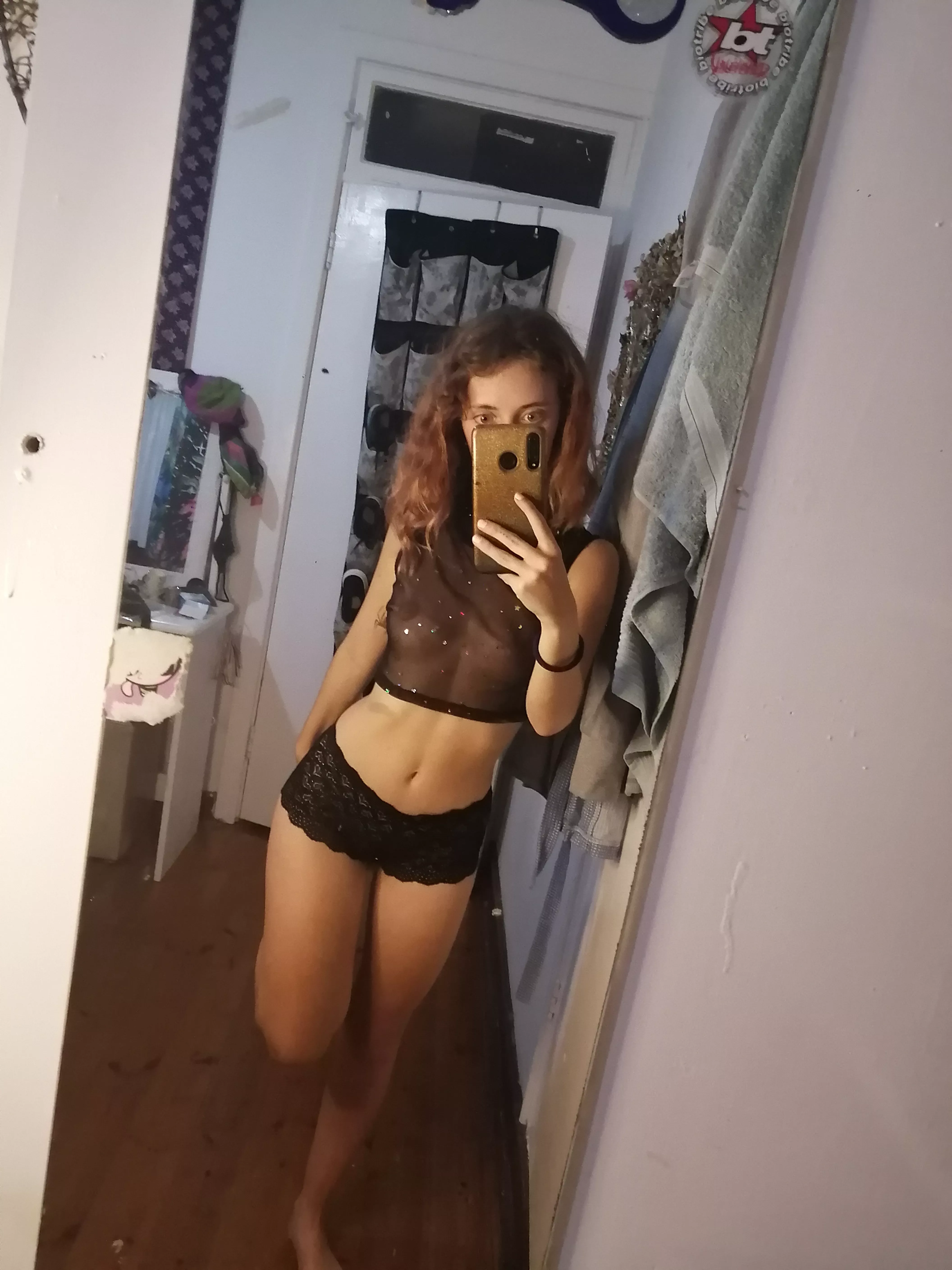 From my head to my cute long legs, I've got the whole package F18