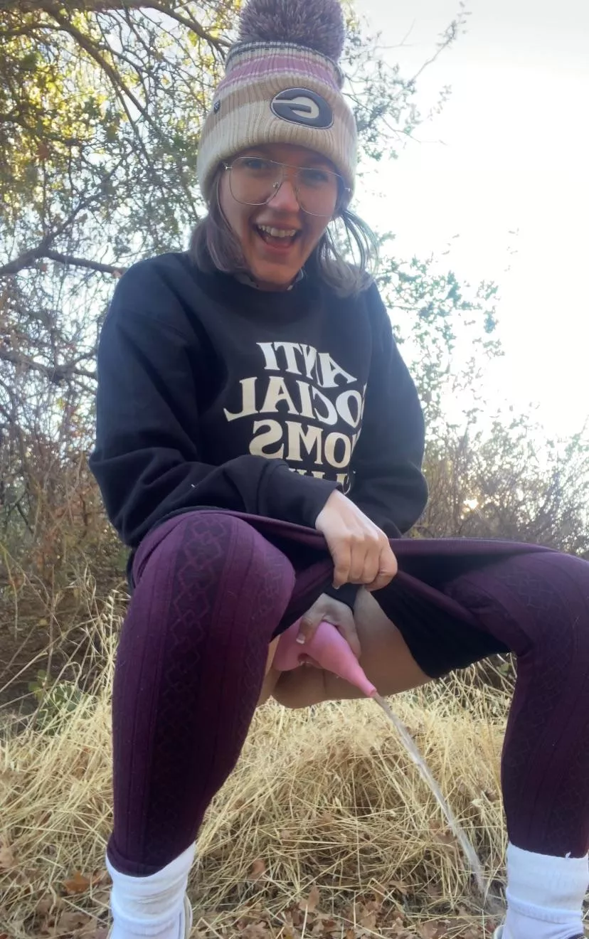 I am way too excited about my urinal.. wish it was a person though