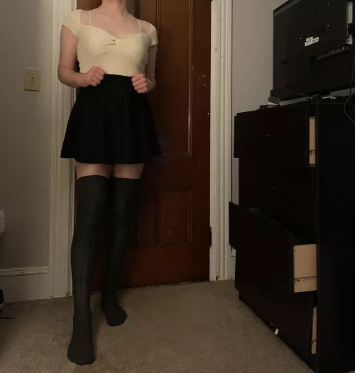 I heard y’all like thigh highs :)