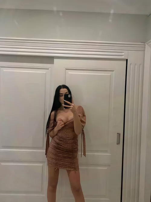 i love to feel your hands on my body