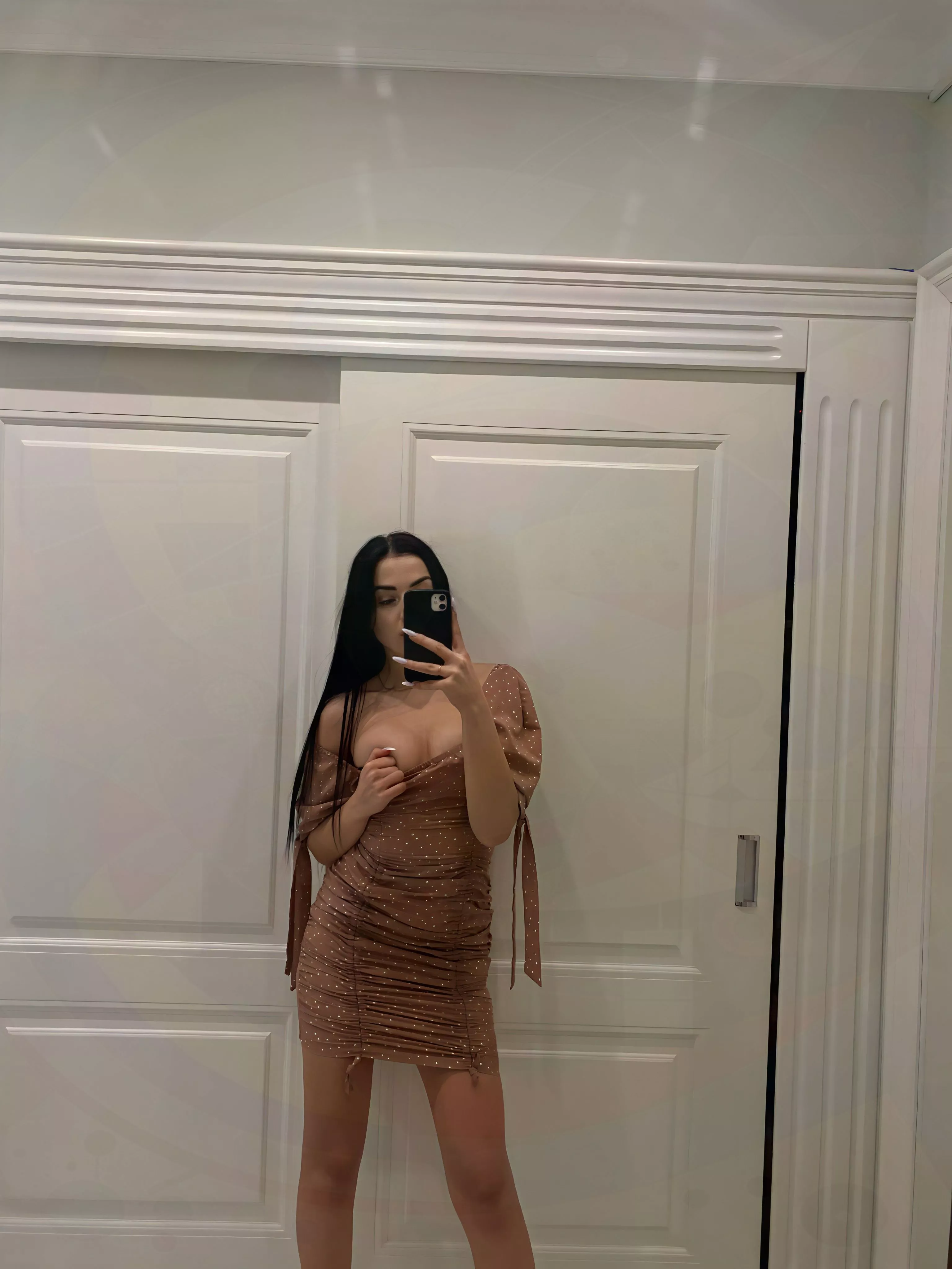 i love to feel your hands on my body