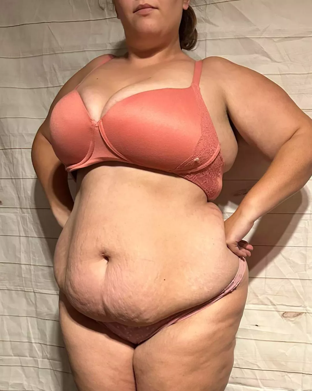 I only put out if my belly is full! 😜