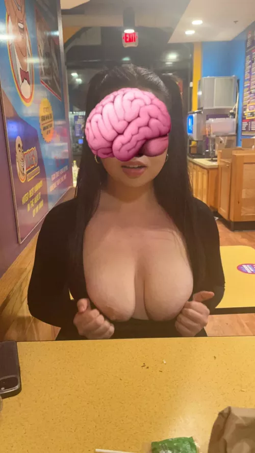 Is this what I gotta do for a sandwich😒🥺🥺