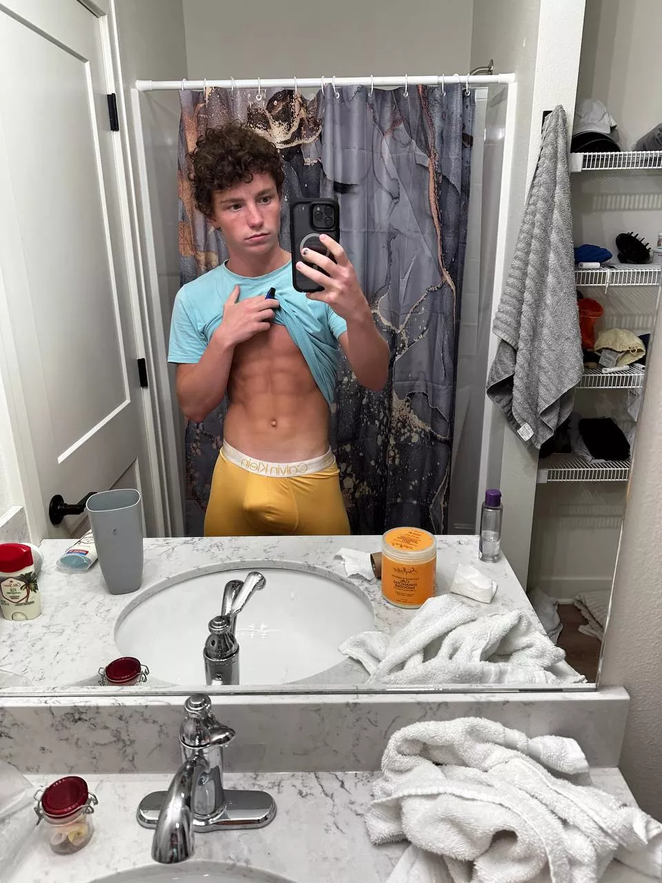 looks bigger in yellow