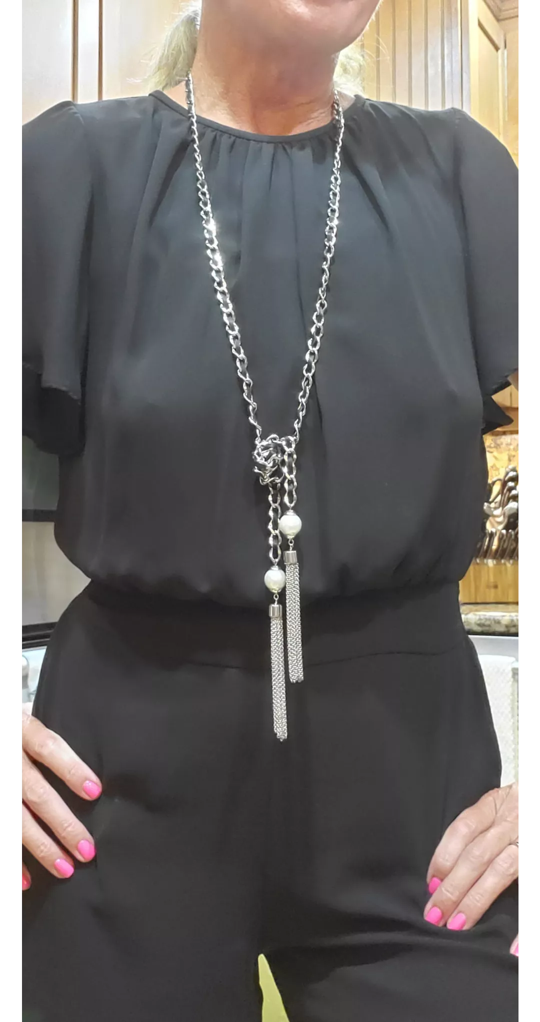 O(f)f for a night out on the town braless of course 🥳