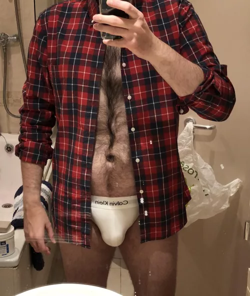 Plaid shirt and a white jock, the perfect combination for autumn! (43)