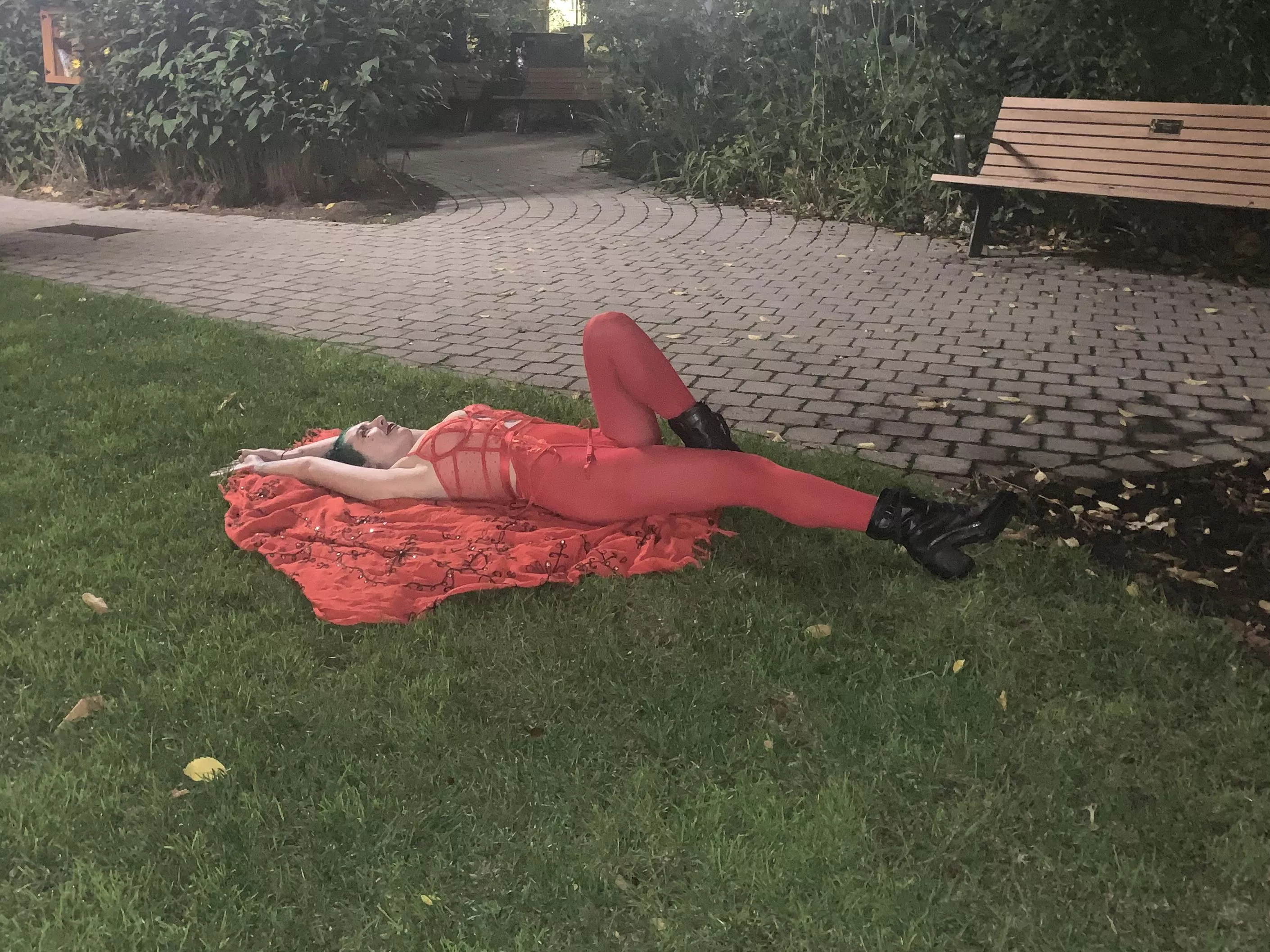 Red Riding Hood by Sirenskiss3