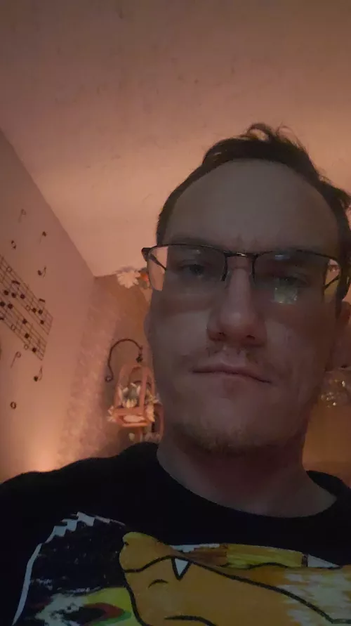 Thanks to those who have reached out the last few nights... it's nice to feel like someone cares even if it's only for a few minutes...