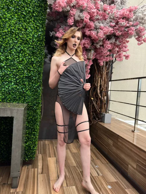 This is my color. I love such images. But it's better without clothes at all)