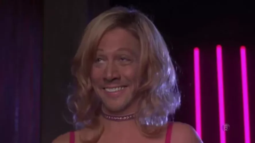 This scene from The Hot Chick was legendary