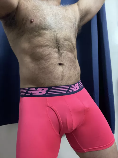 [40] What part do you touch first?