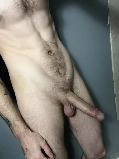 Could use a hand 😋