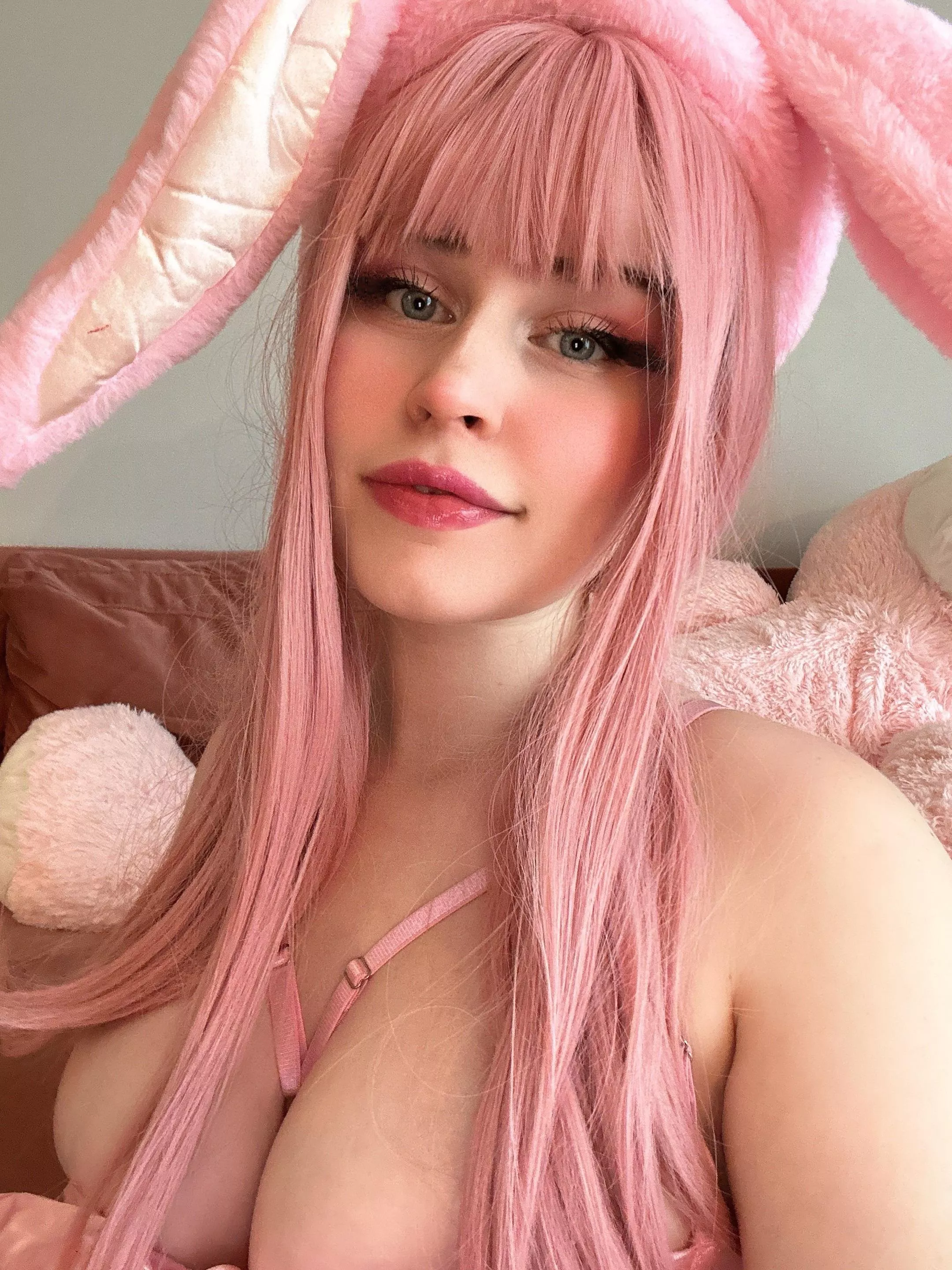 Do you love pastel bunnies? 🐇🥰🎀