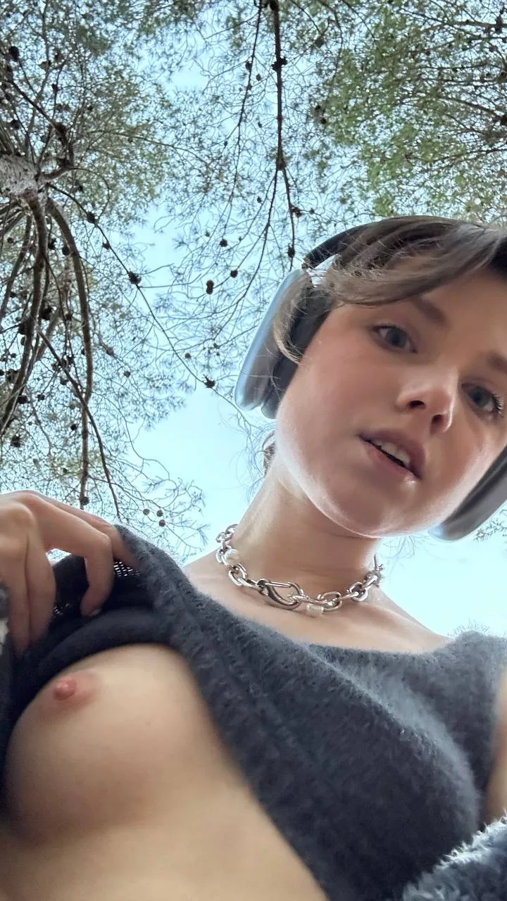 Flashing my small boobies for u guys :)