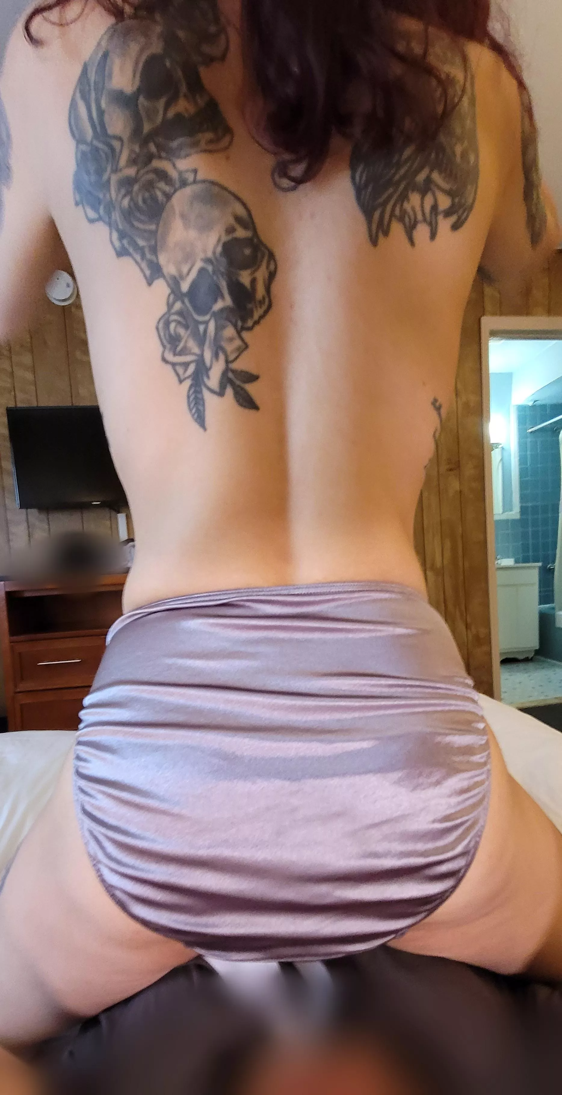 how would you like to be in this lucky dudes position