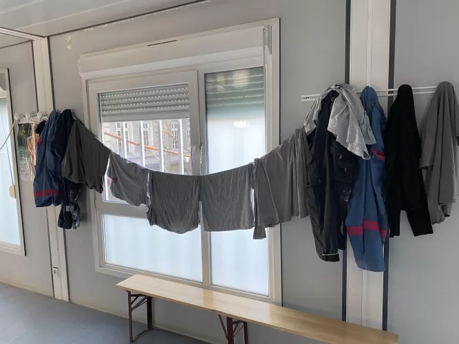 I love sniffing workers' stuff