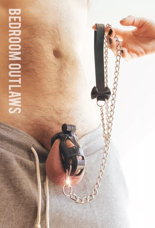 I'll keep you on a tight leash and in a tight cage π€