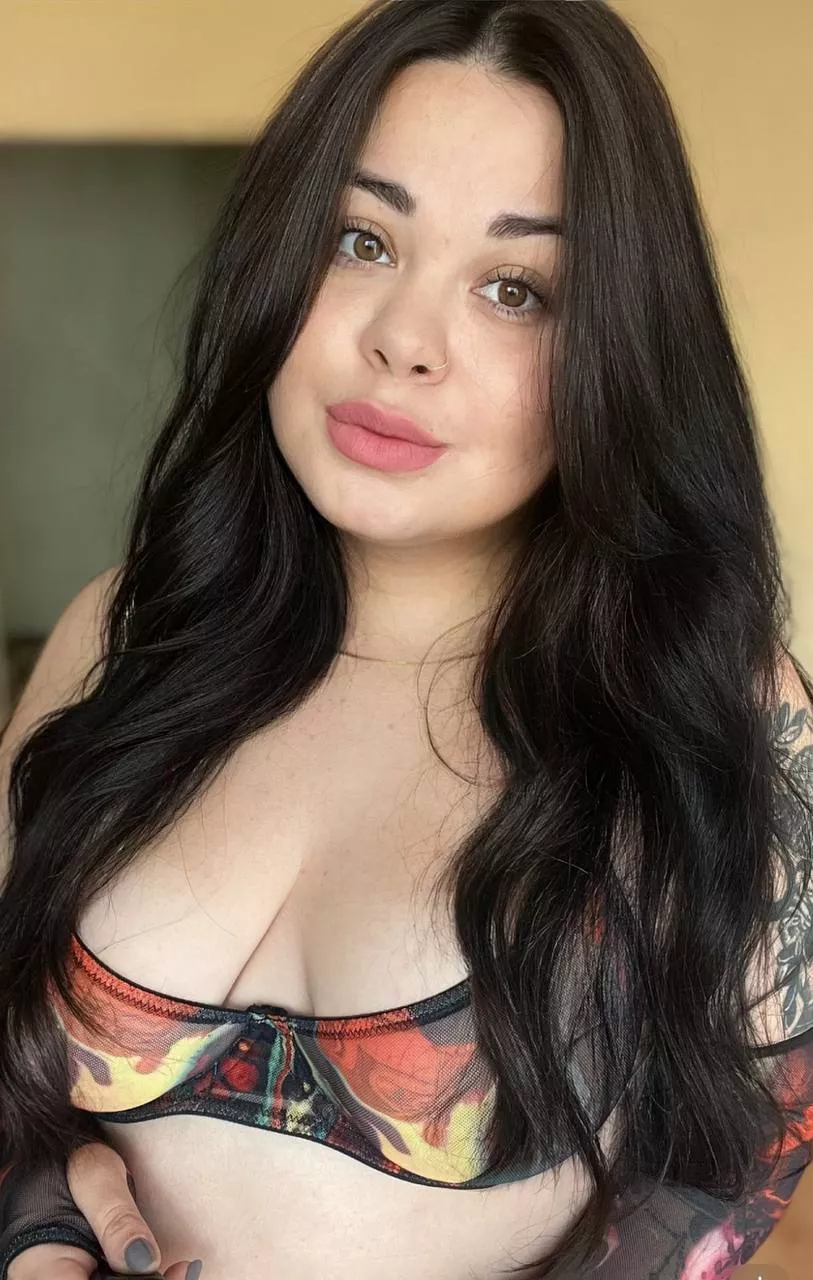 Look at my gorgeous chest