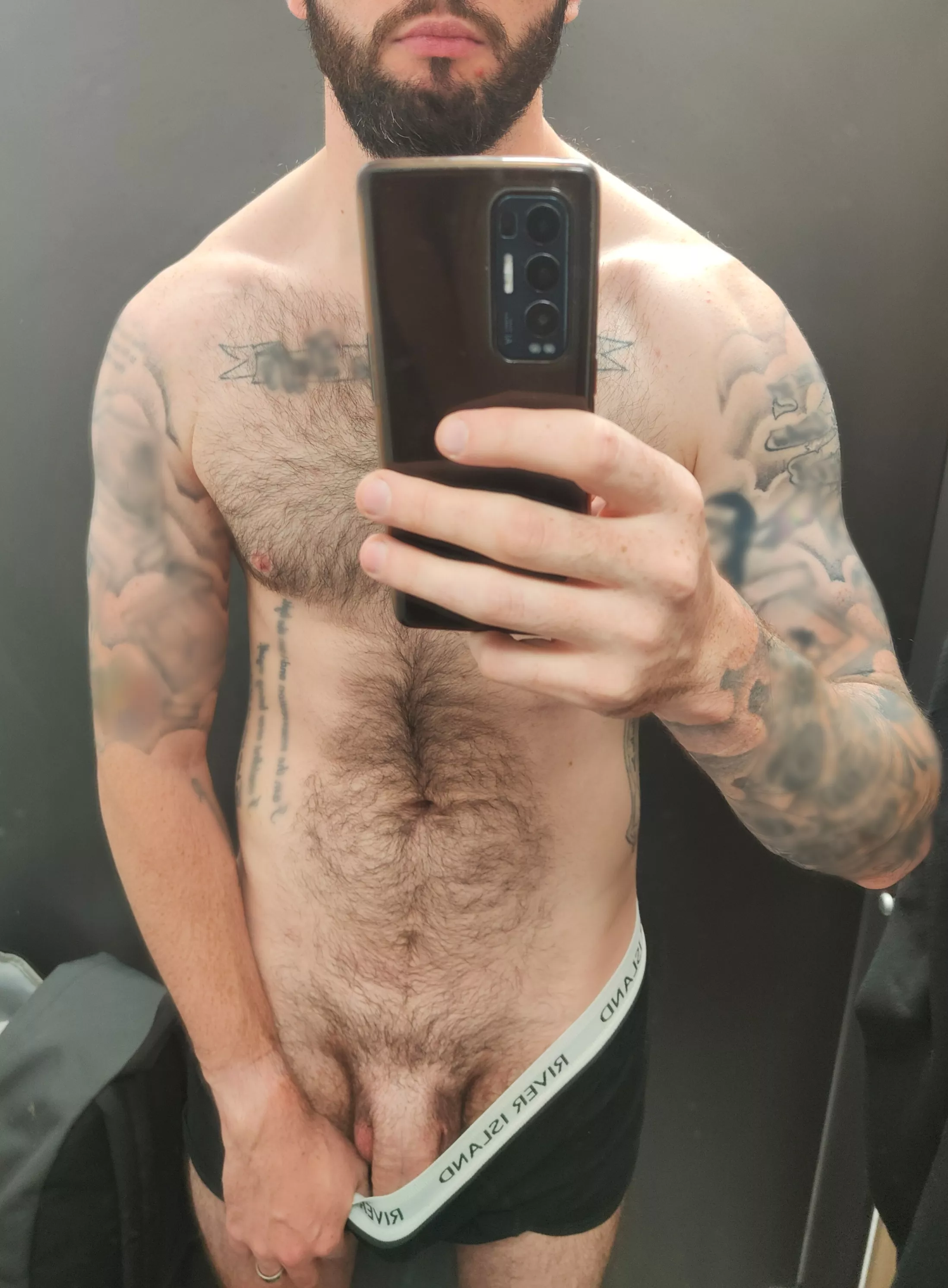 The beard is for free, but you gotta work for the full boner