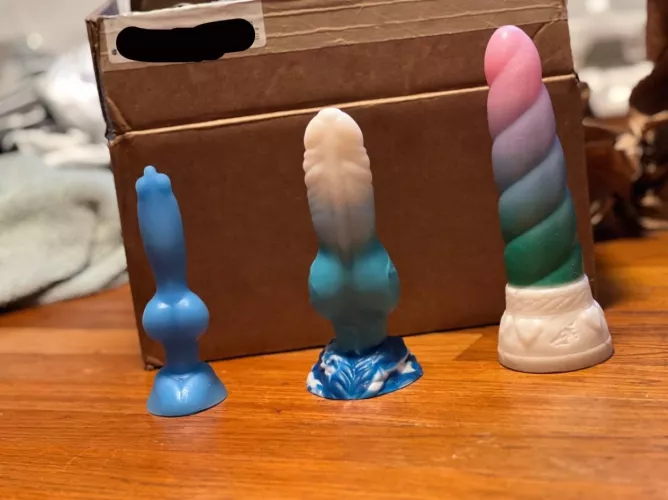 Which should I let fuck me first?