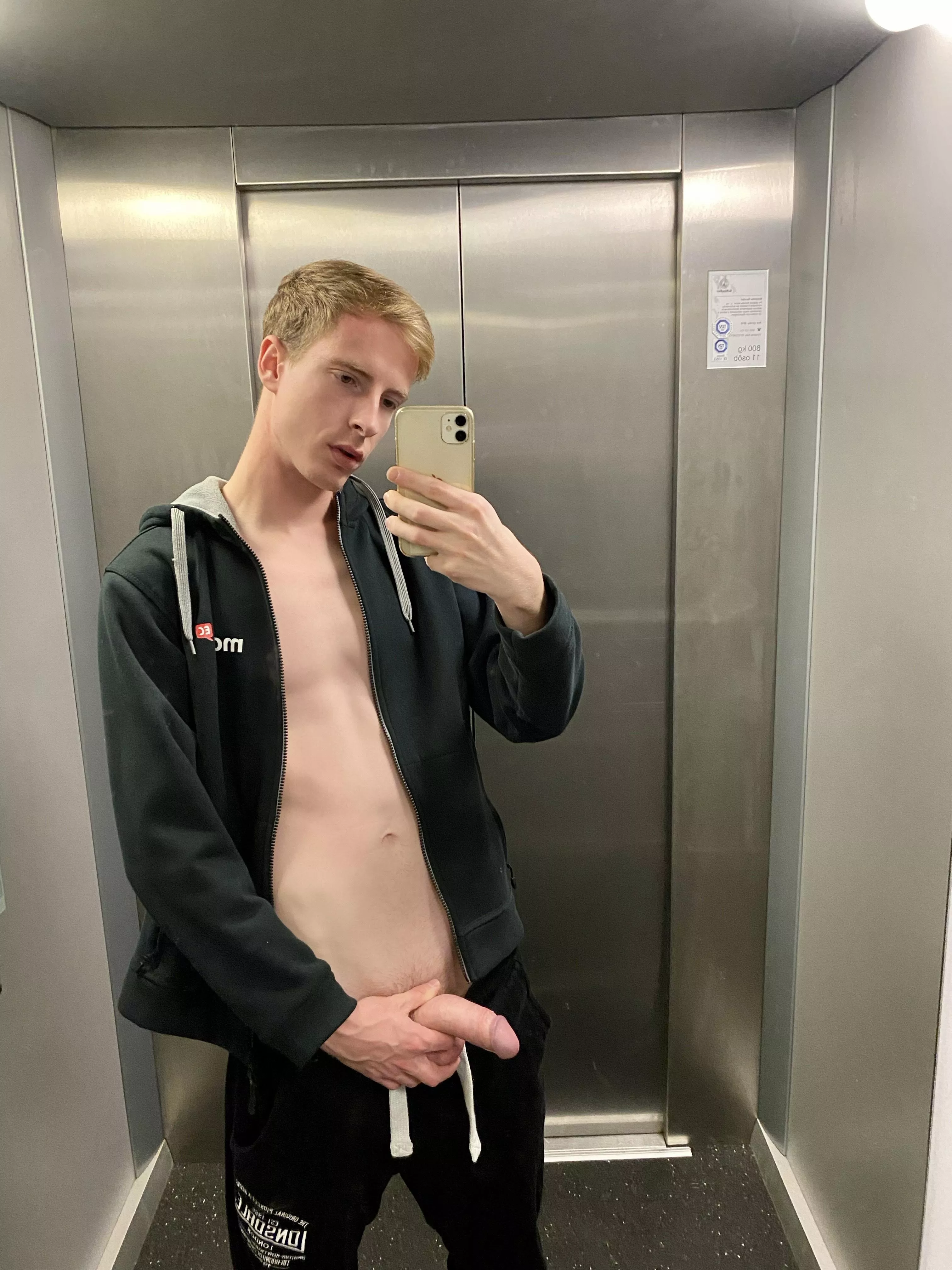 Would you suck me in the elevator?