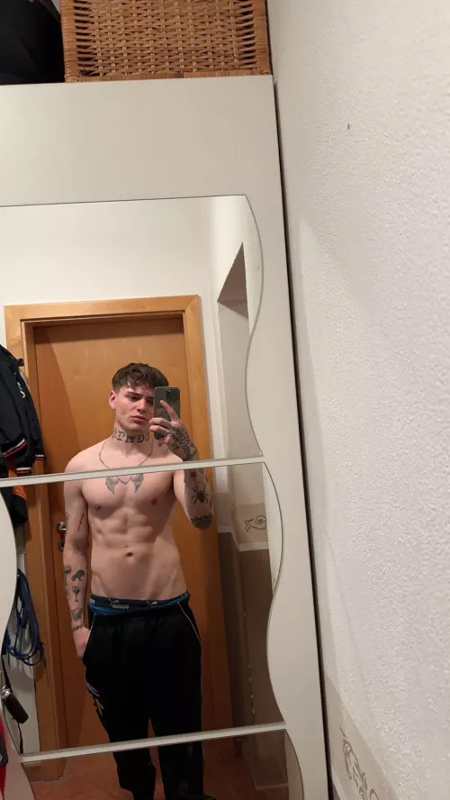 are u also horny way too often ?😈