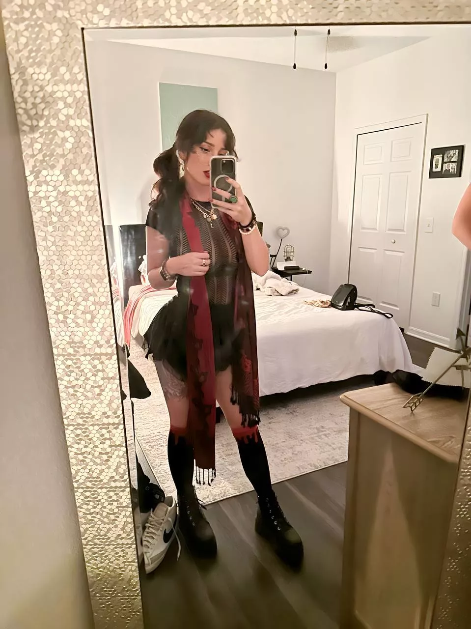 Boots off the day [F21]