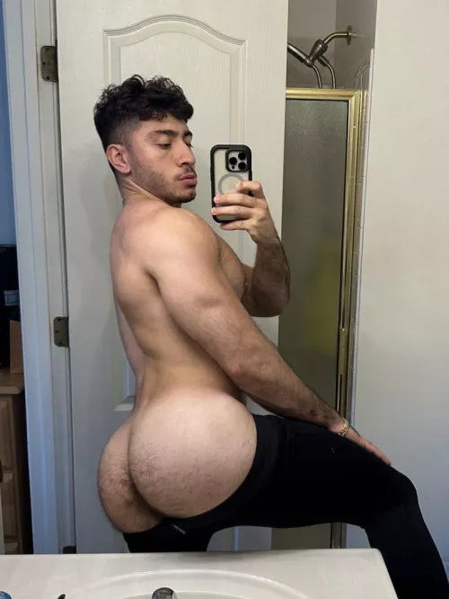 Cute himbo ass hanging out my Nike spandex