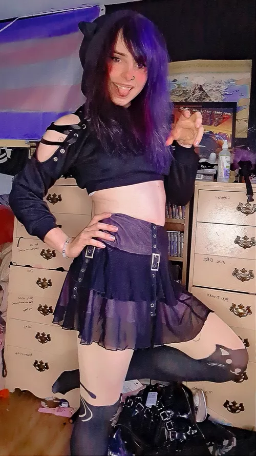 Does anyone need a hug from a cat girl? 💜🖤💜🖤💜