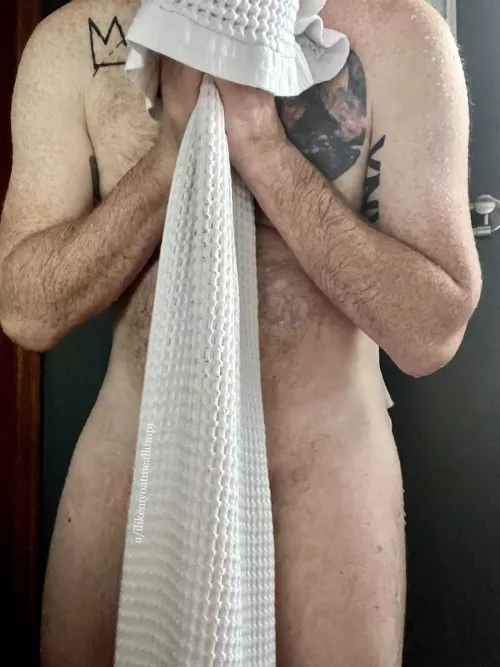 First post, fresh out of the shower 👋
