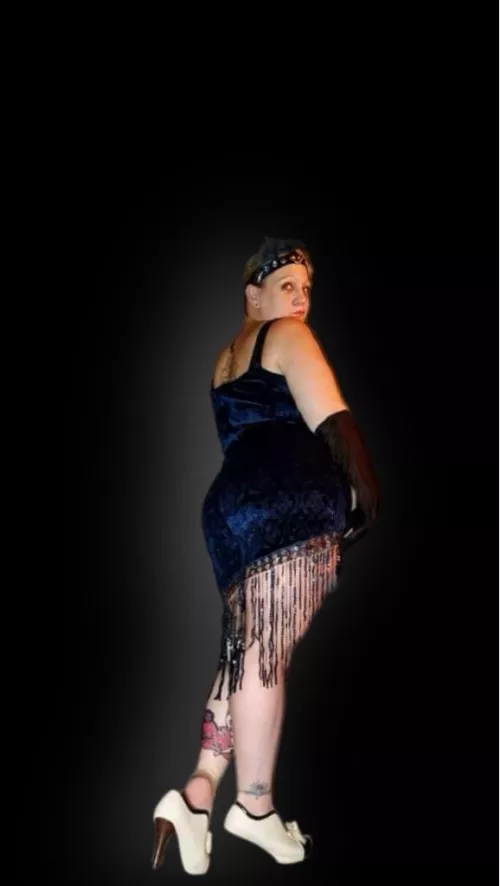 Follow @milkvcakez for more mature fun