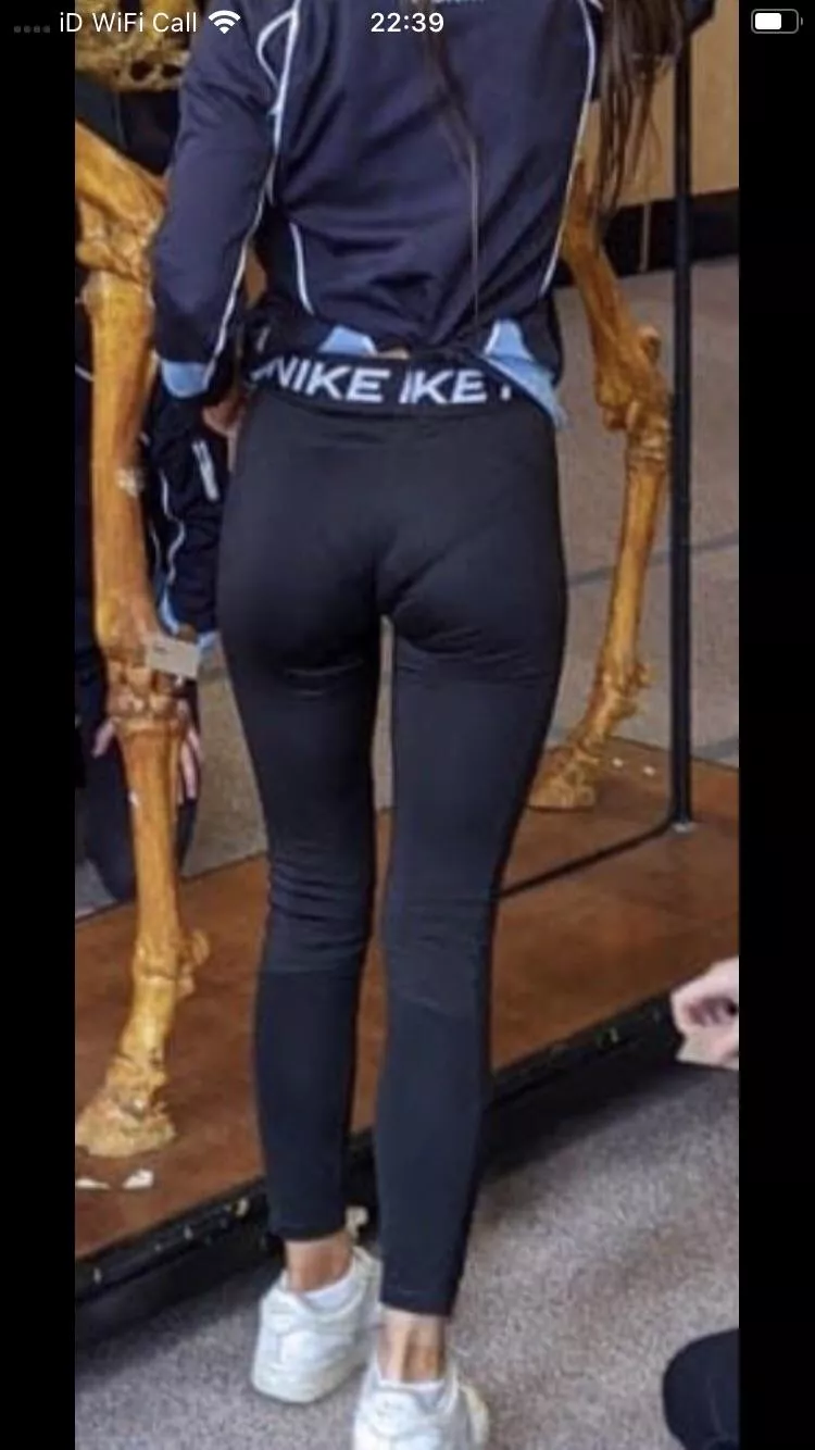 Ooops a wee bit tight on me