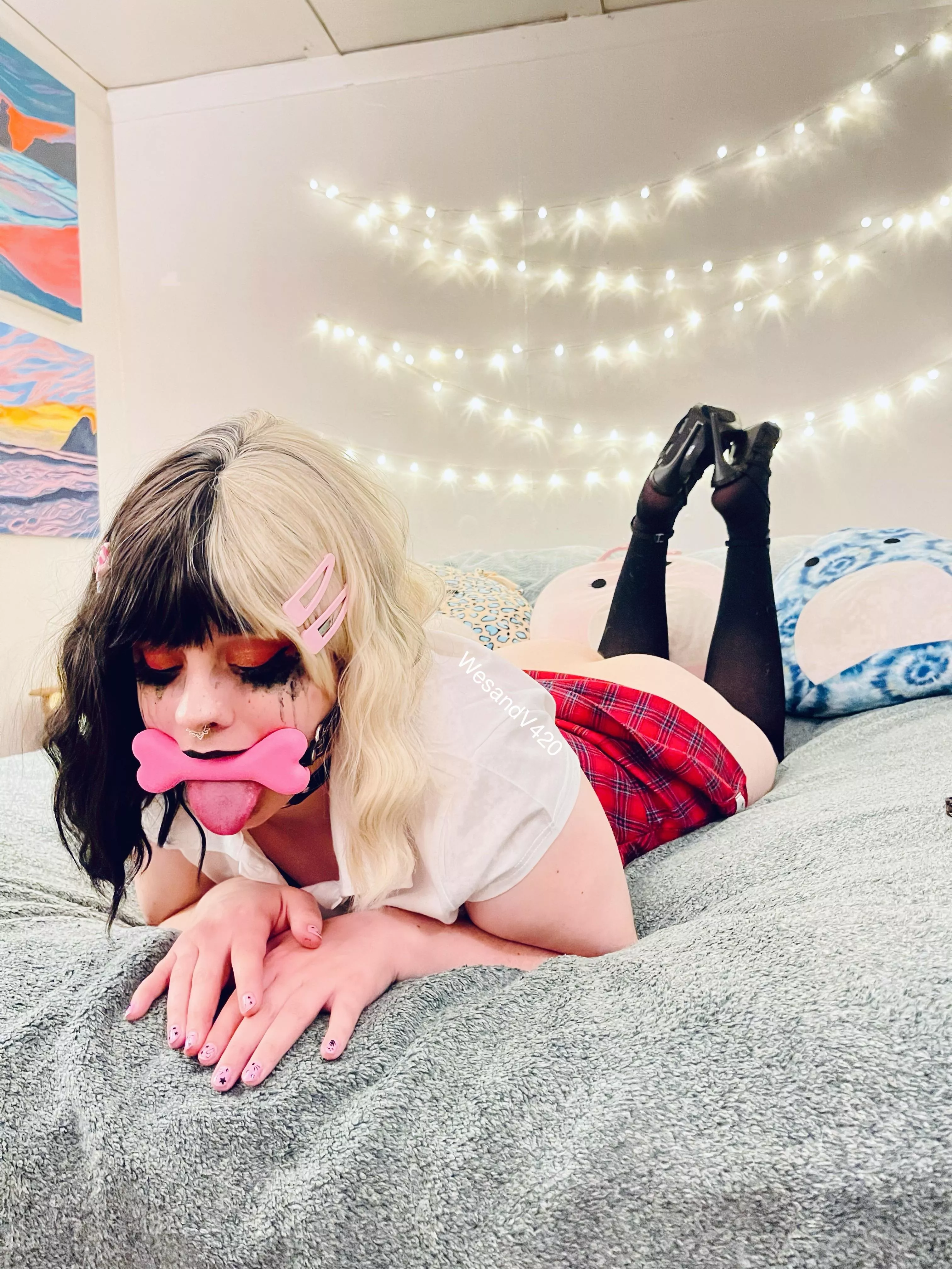 Say “😈“ and I’ll owe you a NUDE ;)