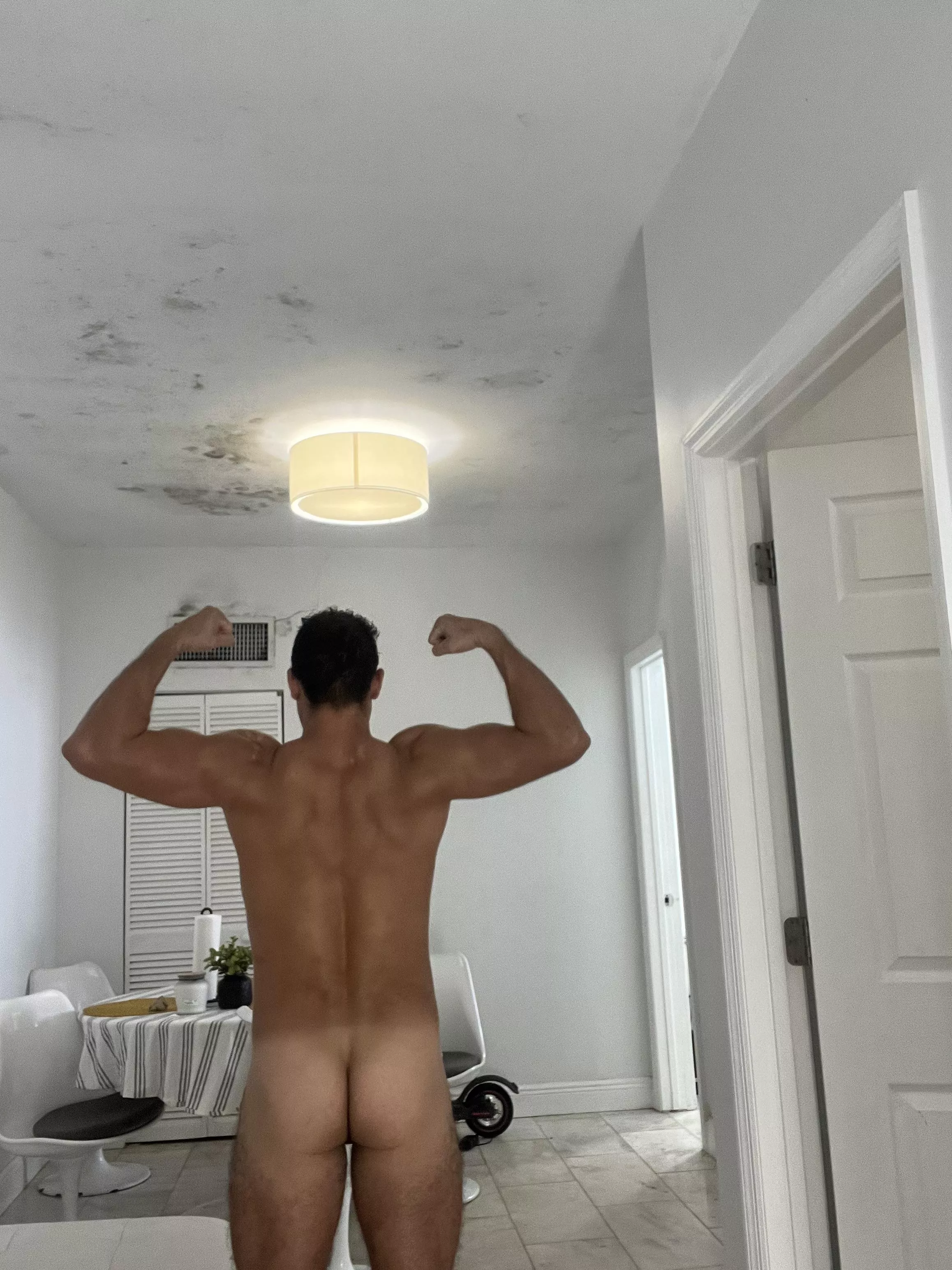 Say Yes or write me directly if you want a video of me cumming.