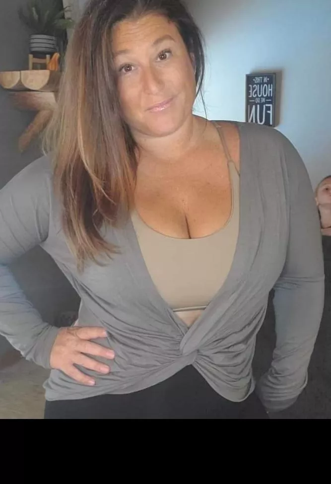 Send me some titties and I will surely send you mine!