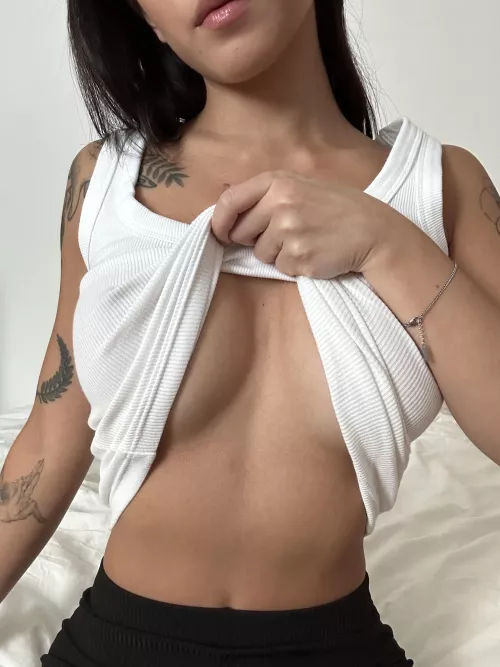 Showing off my seductive look