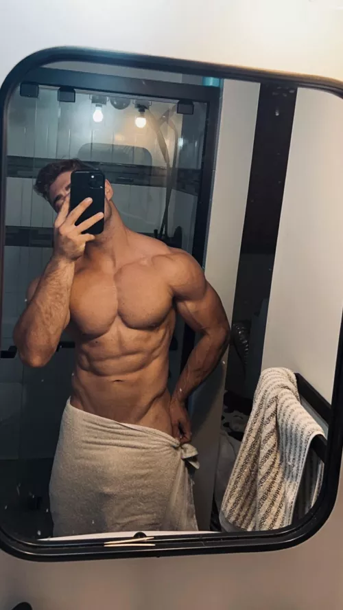 Who else showers before and after the gym