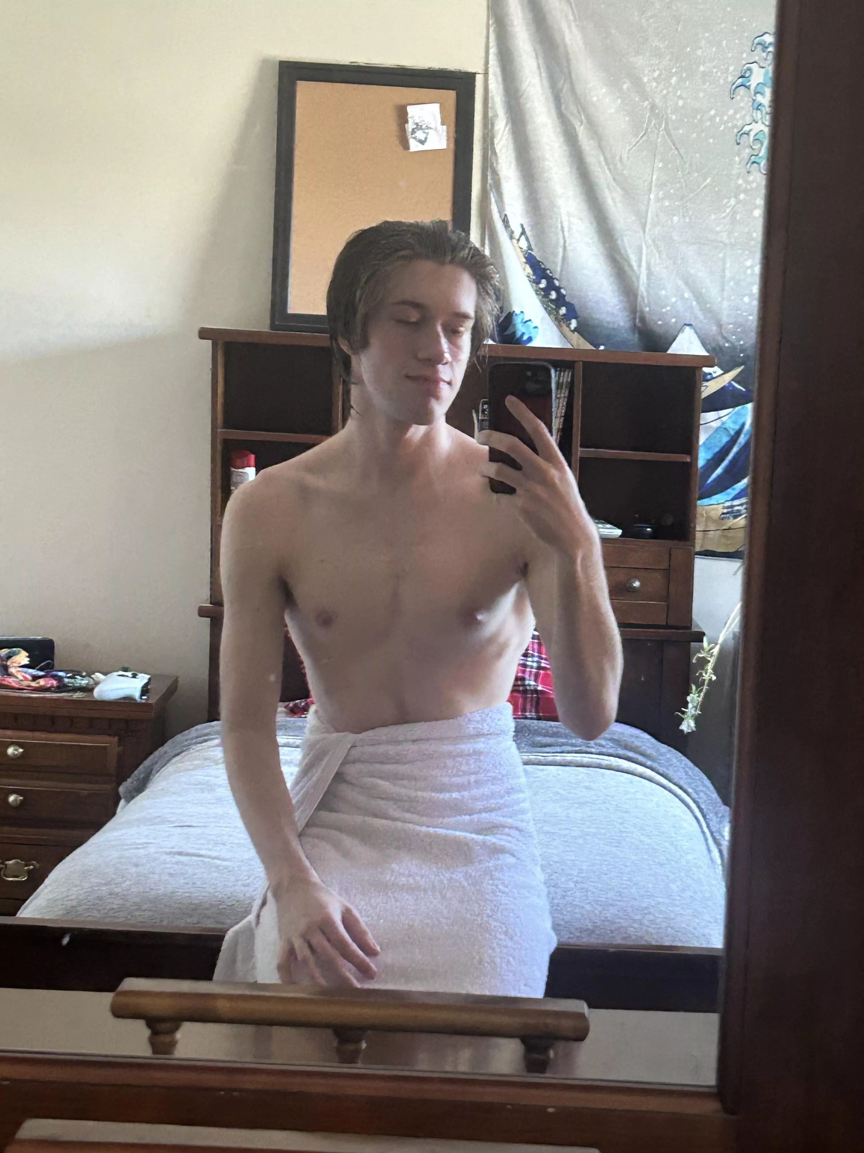 Would the towel come off if I was in your bed?