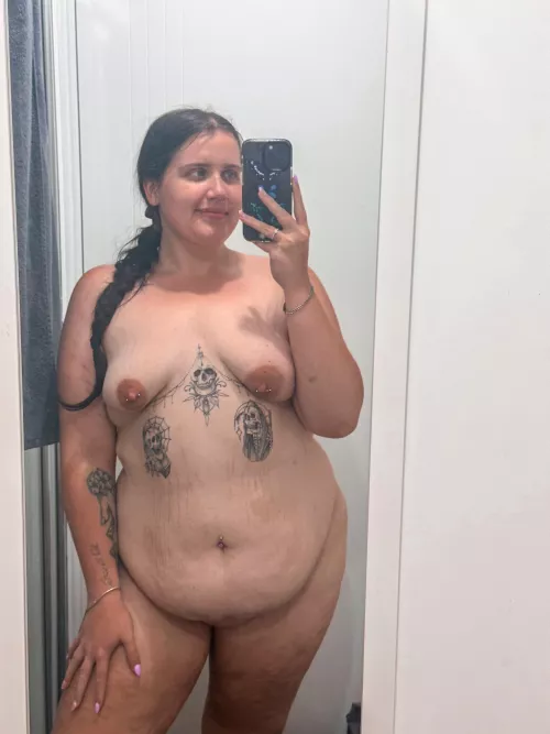 Would you take the opportunity to shower with a fatty like me?