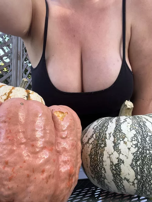 Anyone dressing up for Halloween?? 🎃