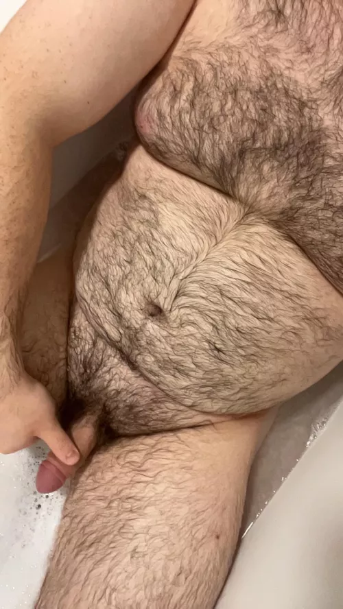 Anyone wana come bathe with me 19m