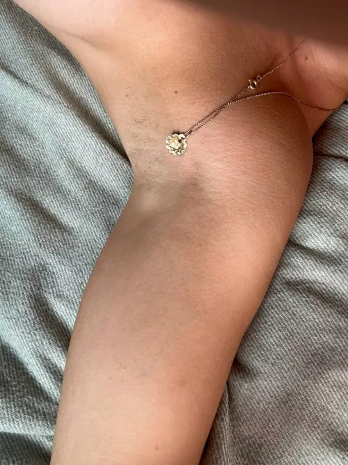 Are my 19 year old armpits attractive