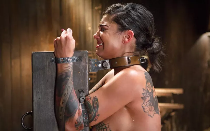 Bonnie Rotten Collared to the Whipping Post