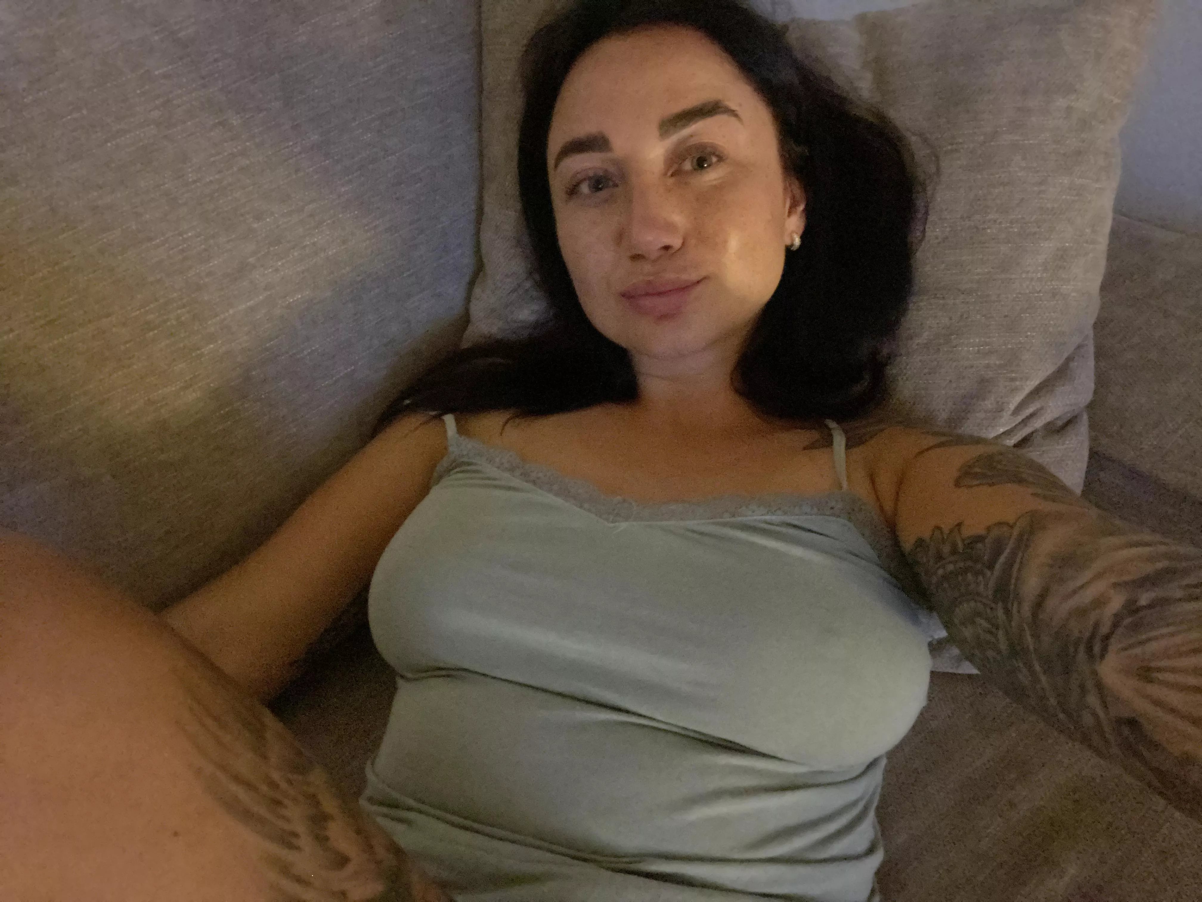 Can i be your 19 yo girlfriend from sweden?